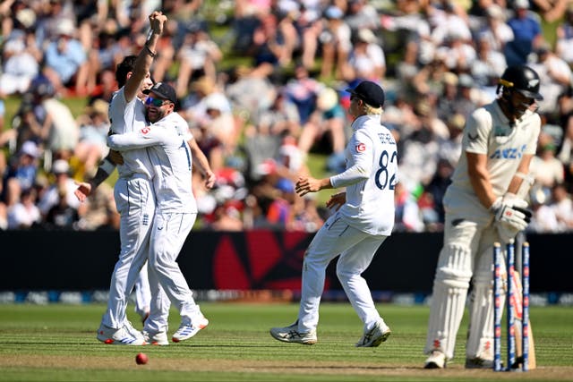 <p>Matthew Potts claimed the huge wicket of Kane Williamson to help turn the third Test England’s way</p>