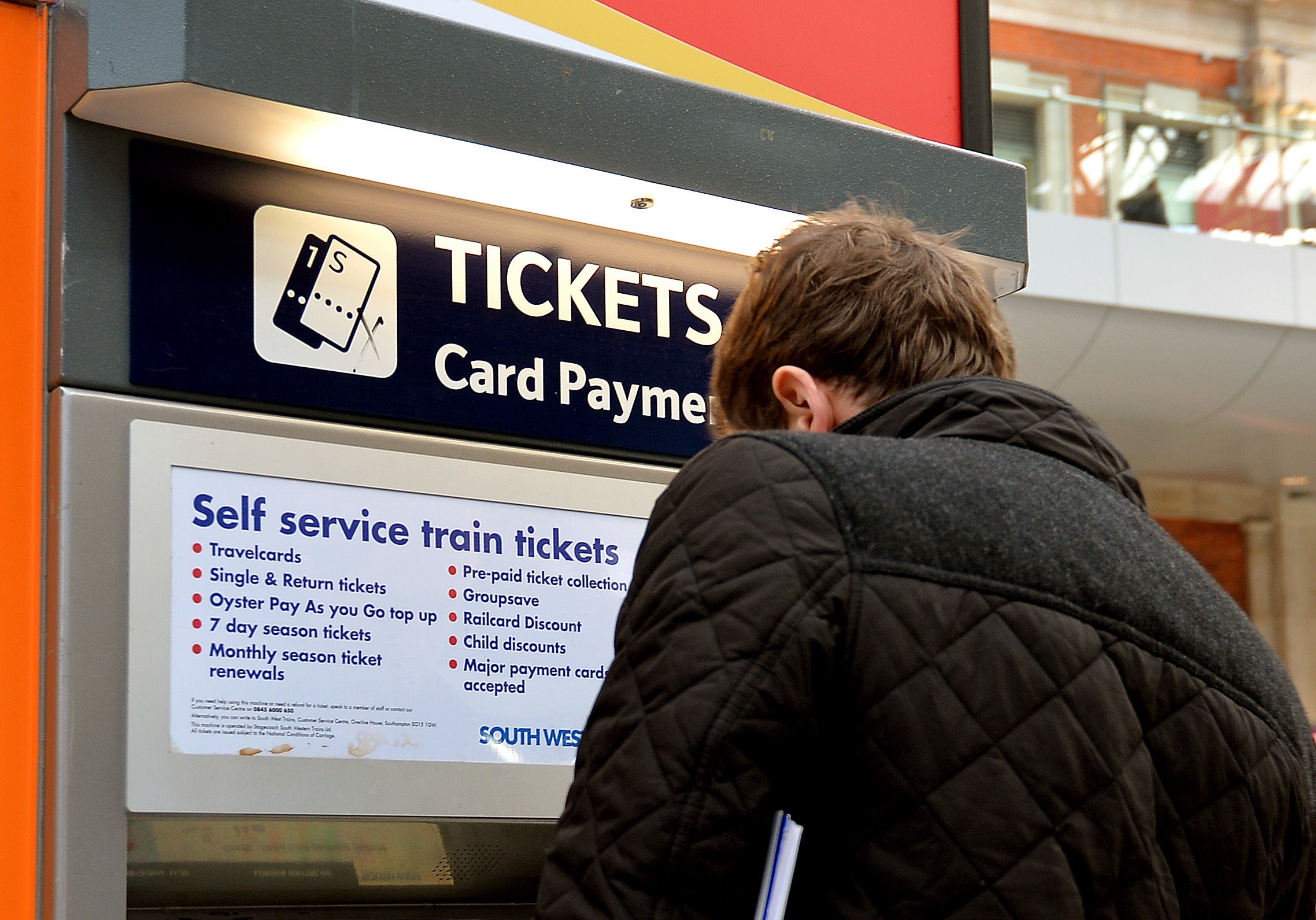 Calls for yellow card system for train passengers after ticket prosecutions