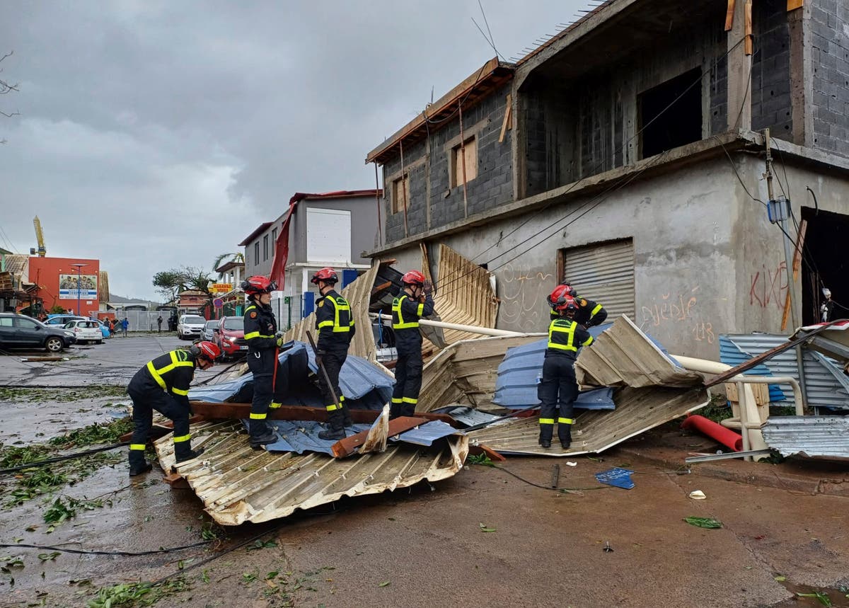 France rushes help to Mayotte, where hundreds or even thousands died in Cyclone Chido