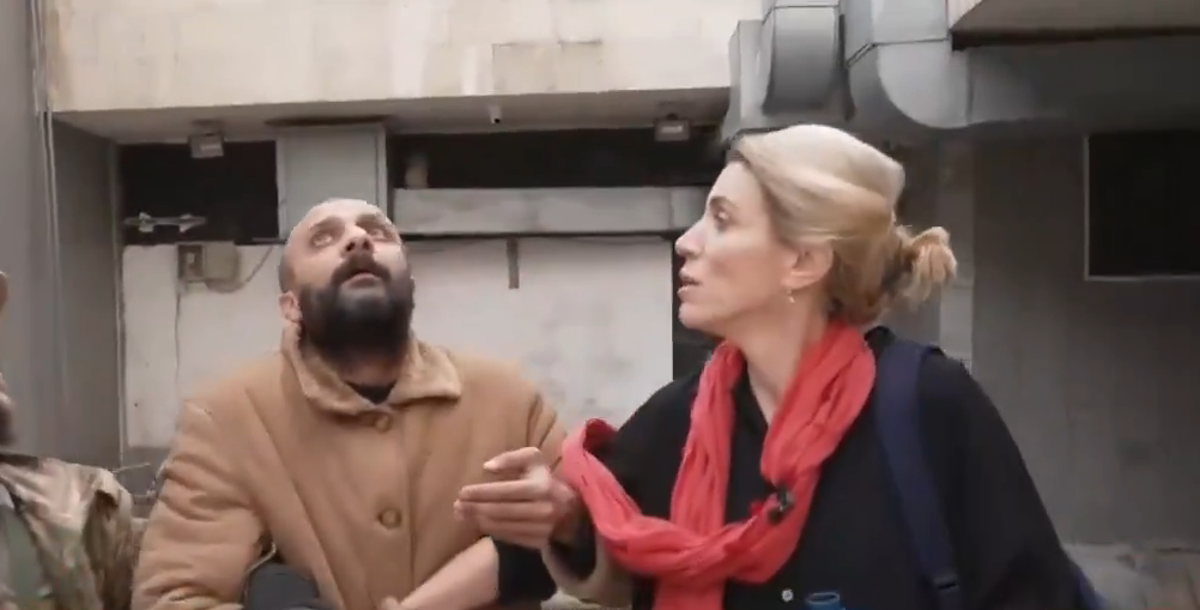 Ein CNN-Team hat einen „Gefangenen“ aus einem syrischen Gefängnis gerettet ...