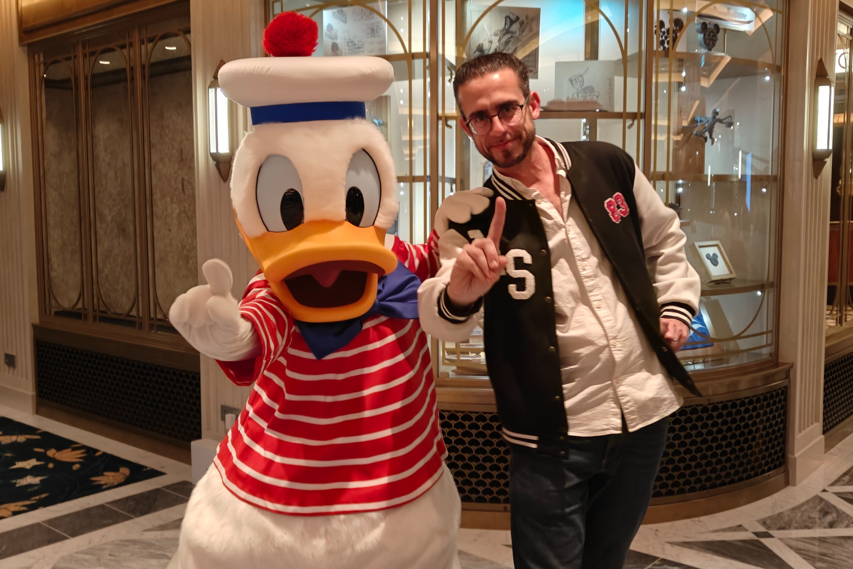 Marc Shoffman meets his hero Donald Duck