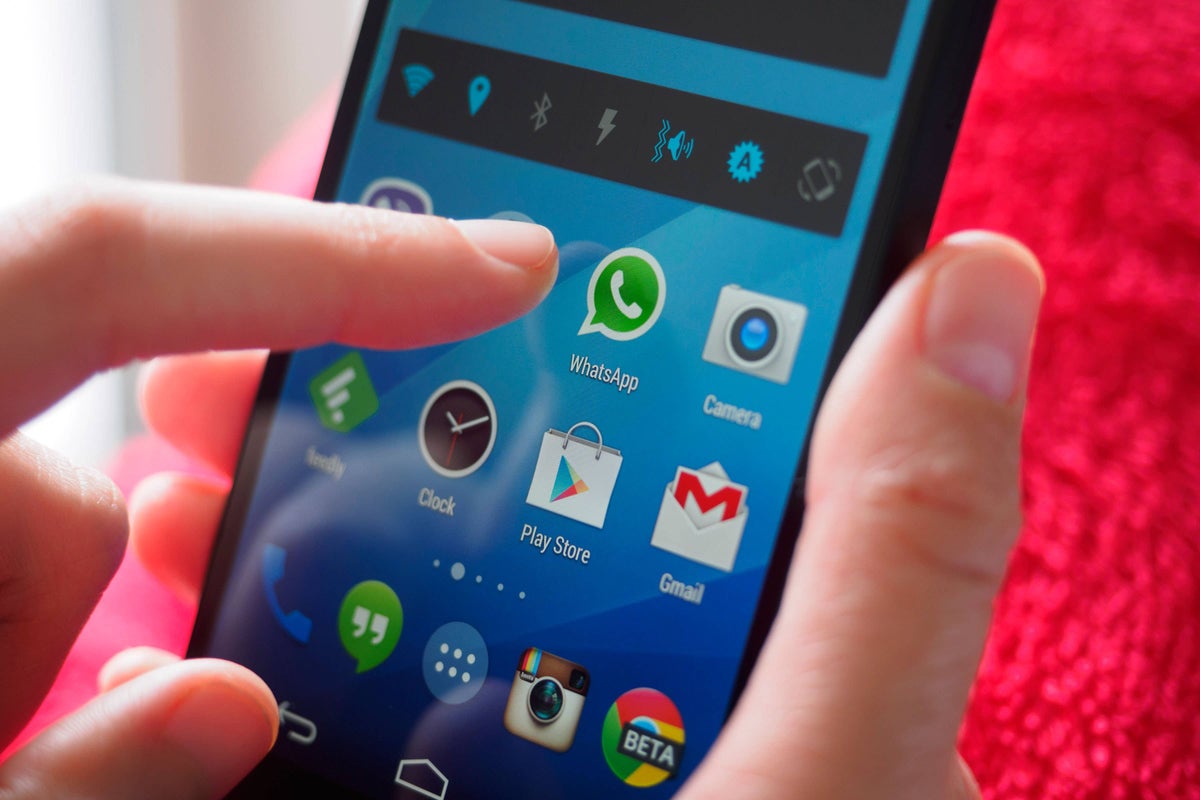 EU warns Meta over blocking rival AI chatbots from WhatsApp