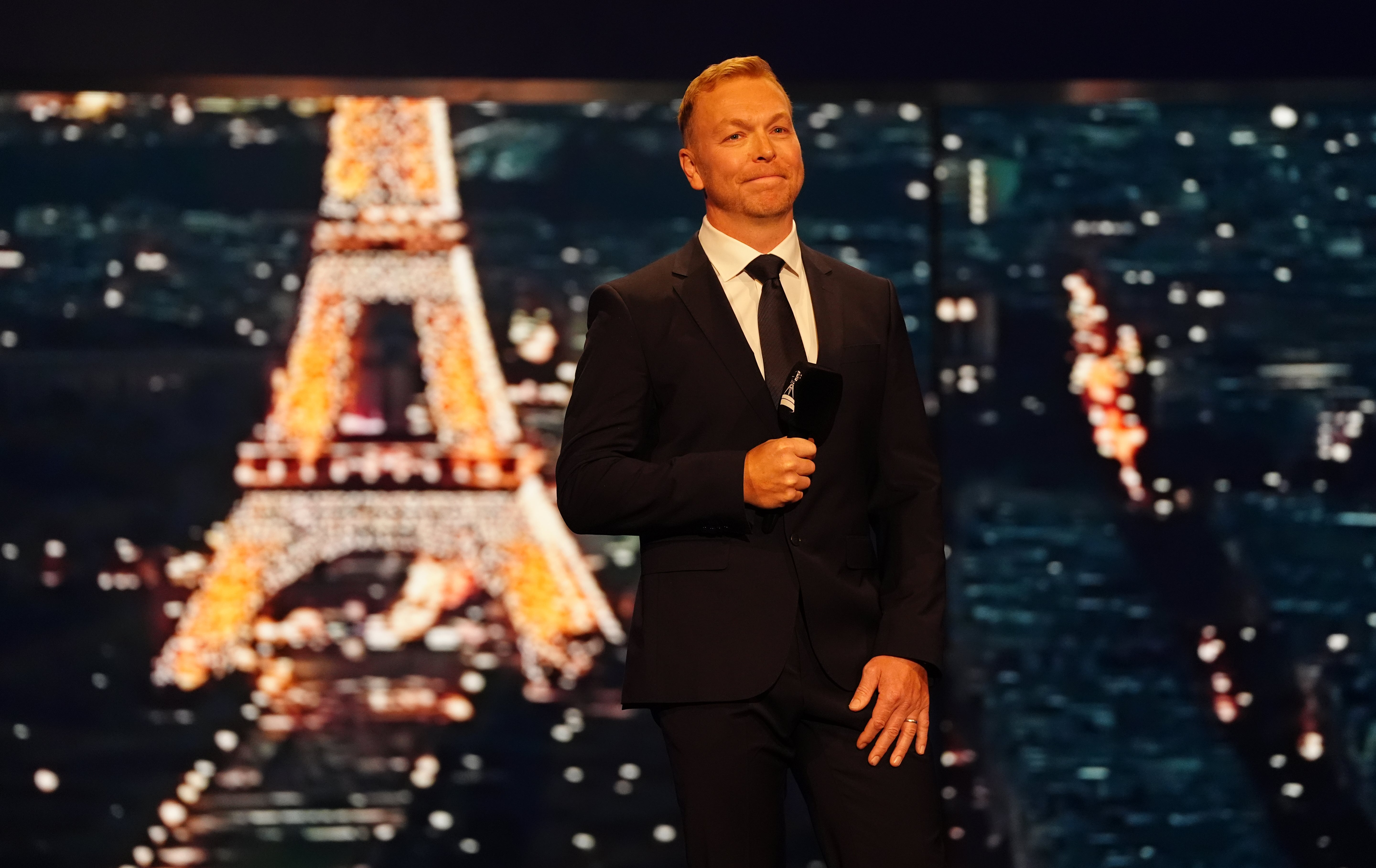 Sir Chris Hoy presents a segment on the Olympics