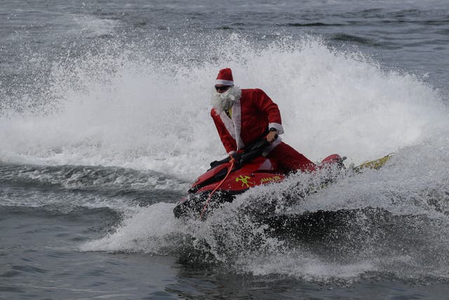 BRASIL-SANTA CLAUS