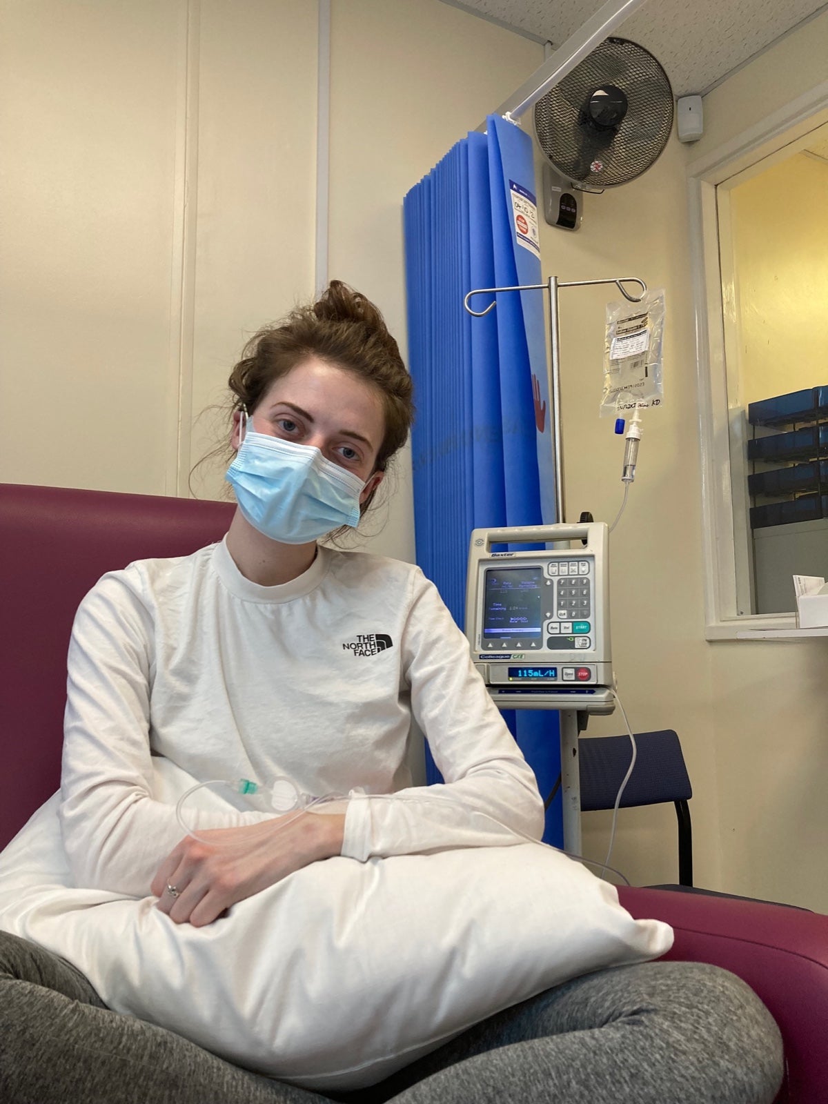 Kirsten receiving her first Infliximab infusion in January 2022