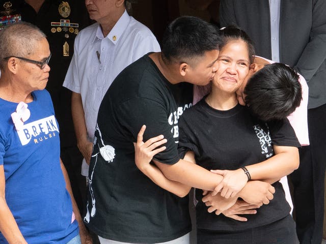 <p>Mary Jane Veloso is reunited with her sons and her father in Manila, Philippines, on 18 December 2024</p>