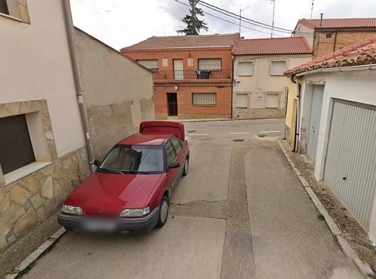 Man arrested after he was caught shoving ‘corpse’ into car boot on Google Street View