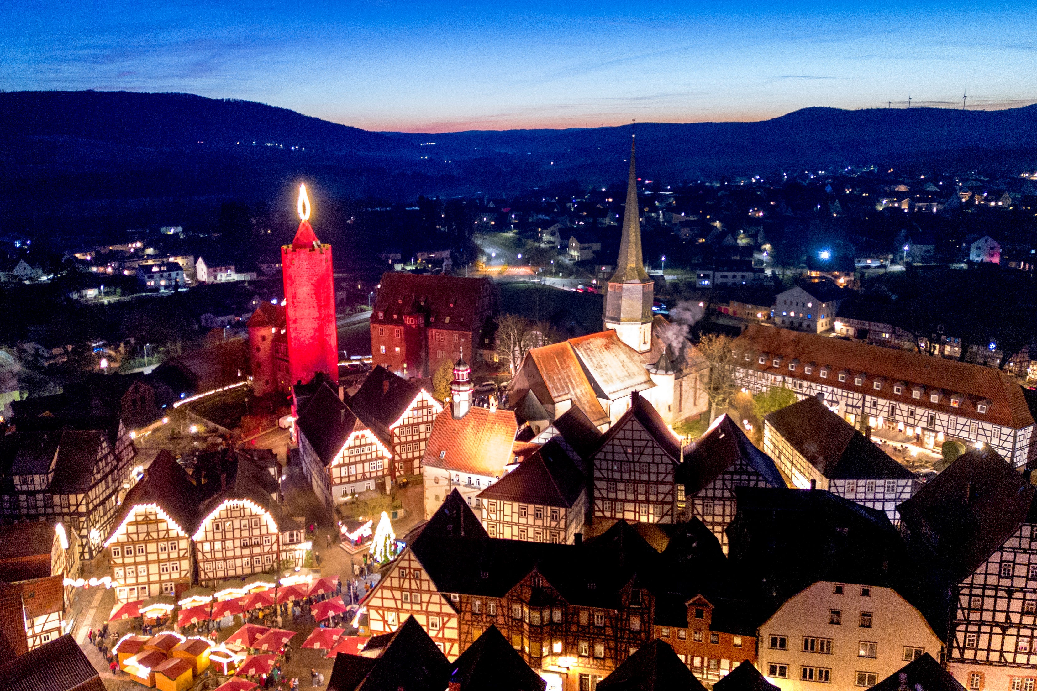 Holiday Lights Around the World Photo Gallery