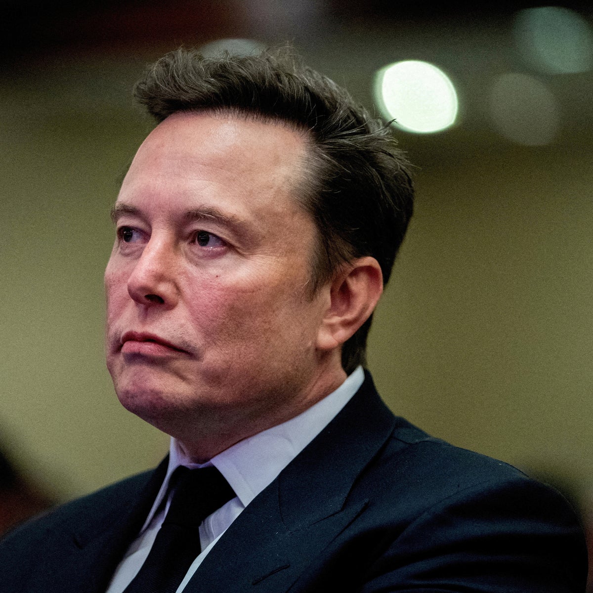 elon musk shares christmas photo dressed as ozempic santa Is Musk's new look because of Ozempic? Indian-origin CEO reacts to weight-loss pic ItsViral | #Indian-origin CEO #AravindSrinivas'