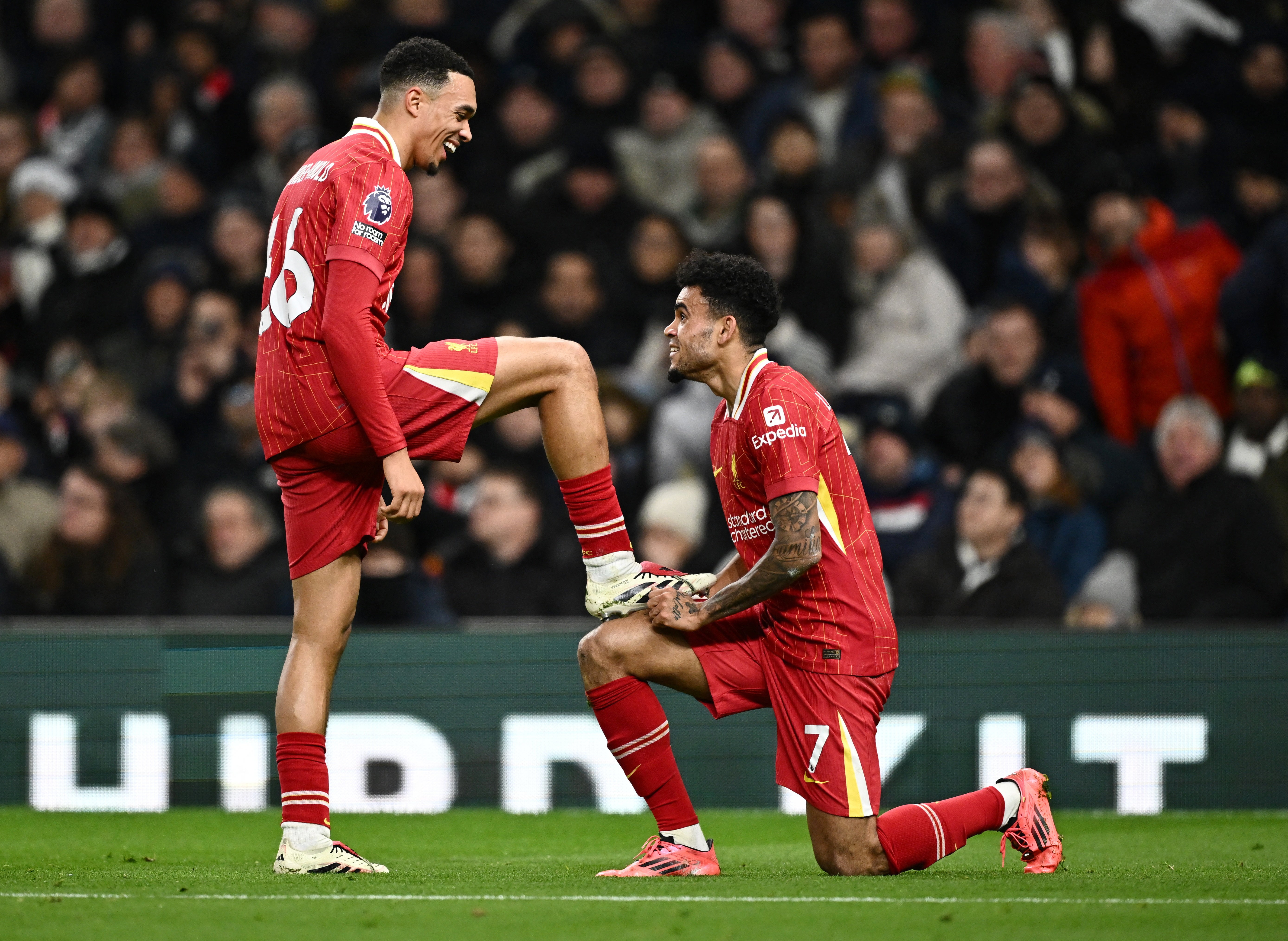 Trent Alexander-Arnold set up Luis Diaz’s opener with a perfect cross