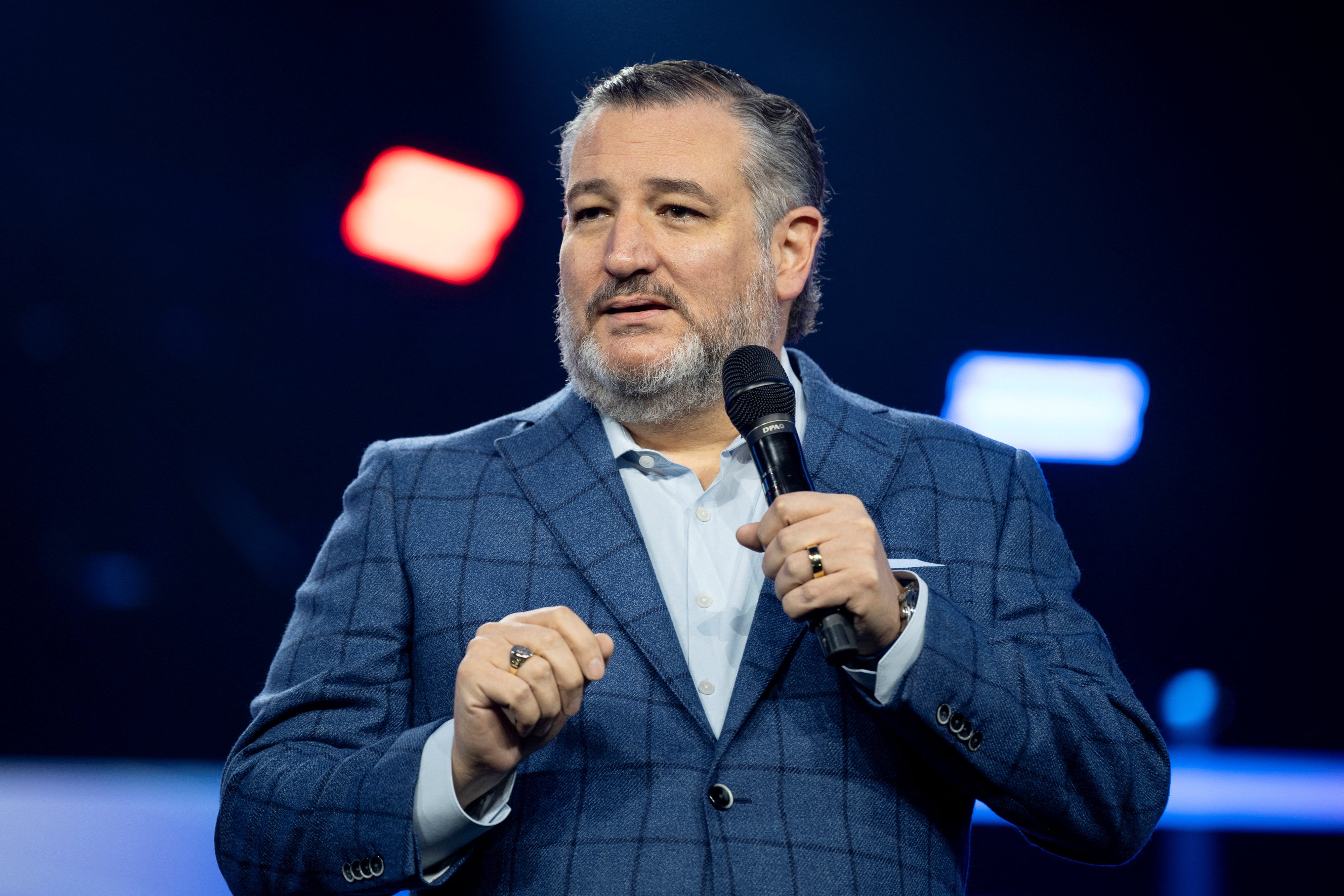 U.S. Senator Ted Cruz (R-TX) speaks ahead of a visit by President-elect Donald Trump during the AmericaFest 2024 conference sponsored by conservative group Turning Point in Phoenix, Arizona, U.S. December 22, 2024. REUTERS/Cheney Orr