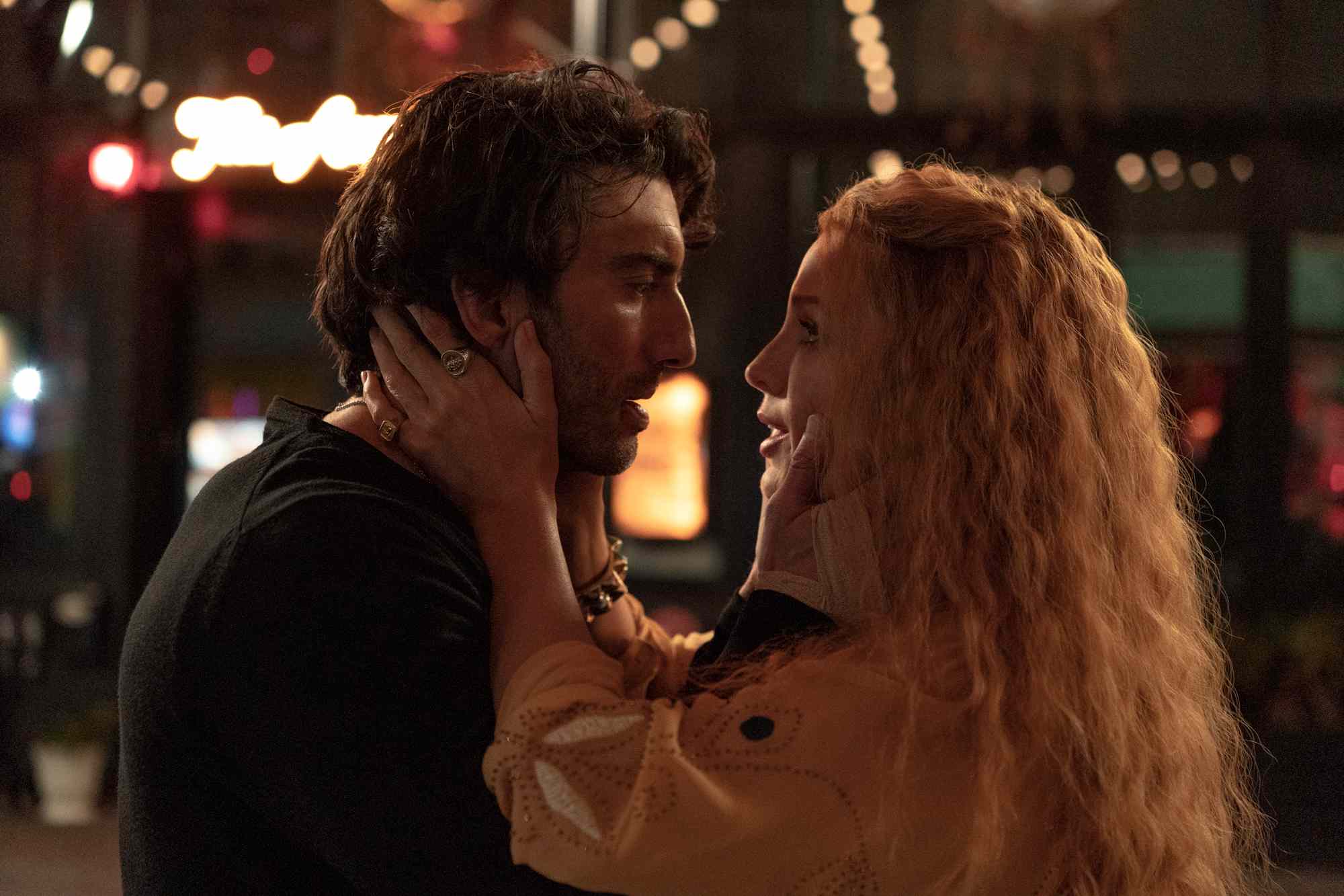 Justin Baldoni e Blake Lively como Ryle e Lily em 'It Ends with Us'