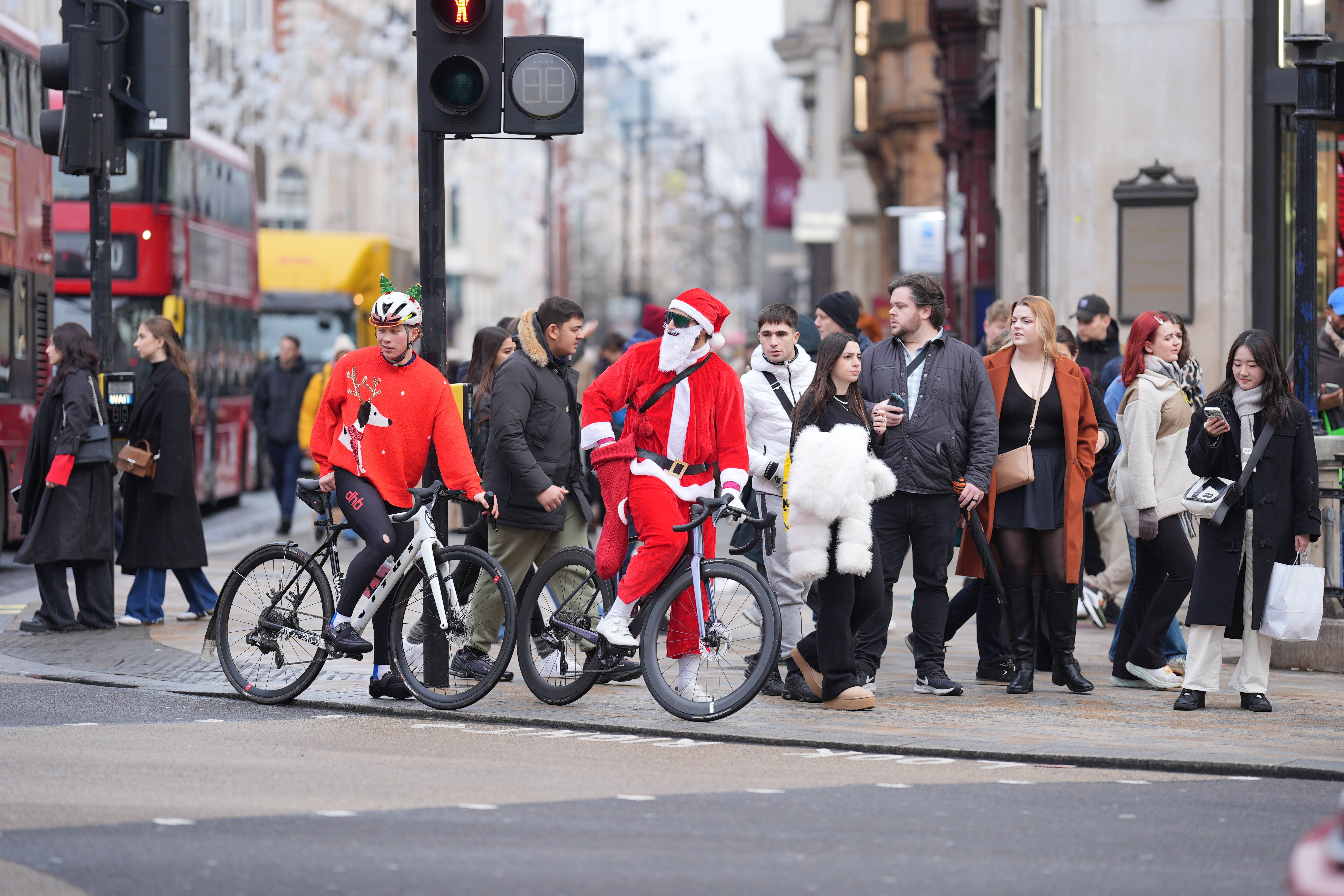 London’s Oxford Street on Christmas Eve