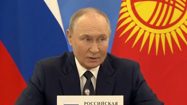 <p>Putin reacts to Azerbaijan Airlines plane crash at CSI summit.</p>