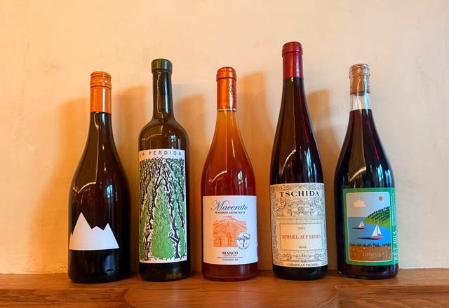 Food-Natural Wines