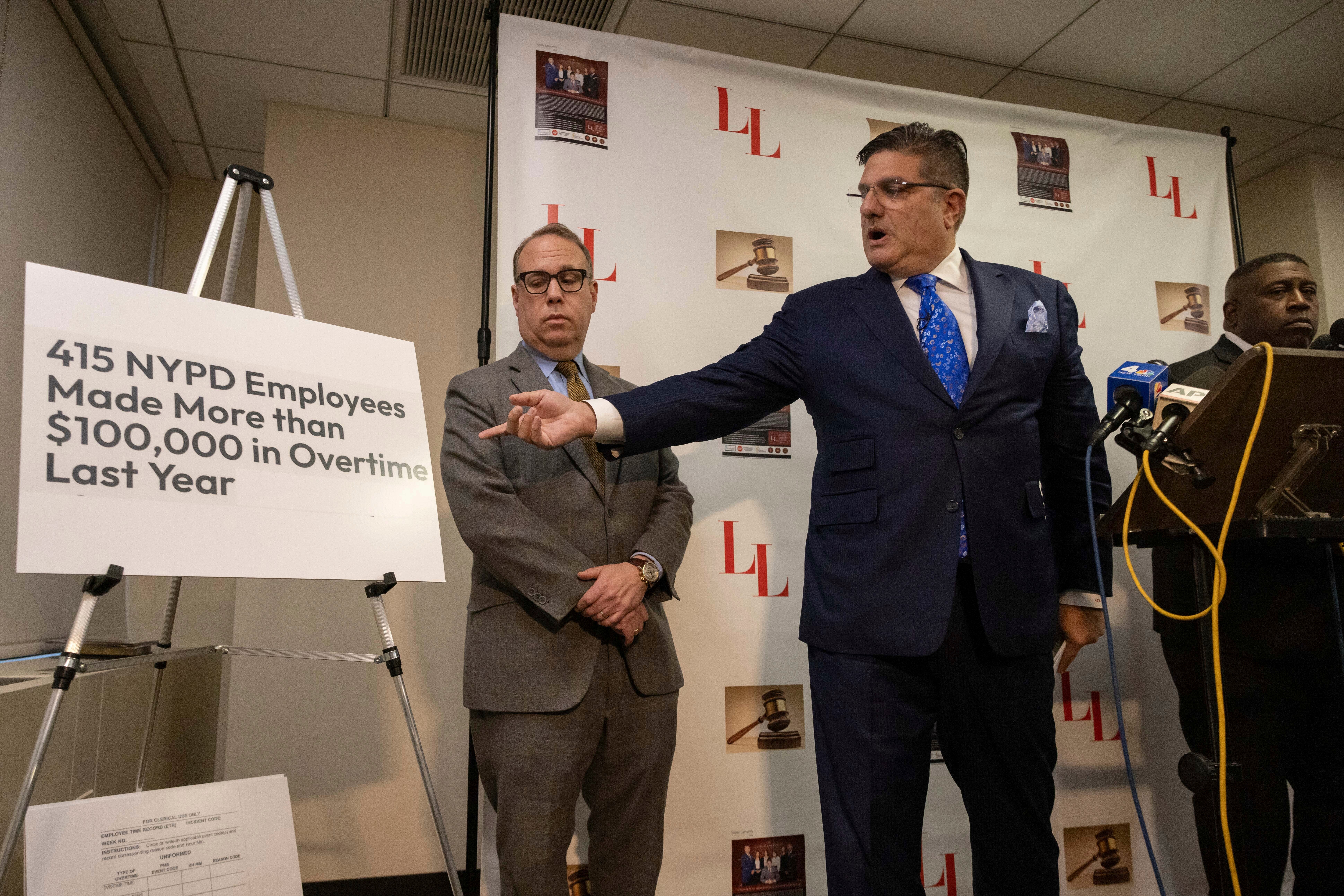 NYPD Top Officer Resigns