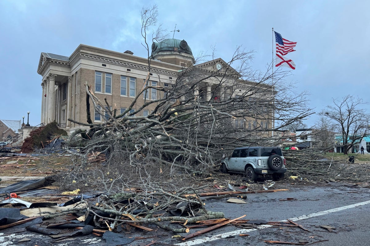 Tornadoes in Texas and Mississippi kill 2 as storm system moves across southern U.S.