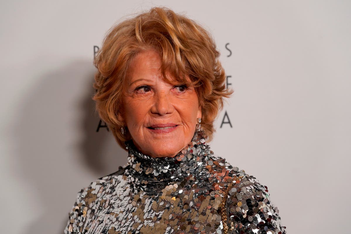 Linda Lavin, Tony-winning Broadway actress who starred in the sitcom ‘Alice,’ dies at 87