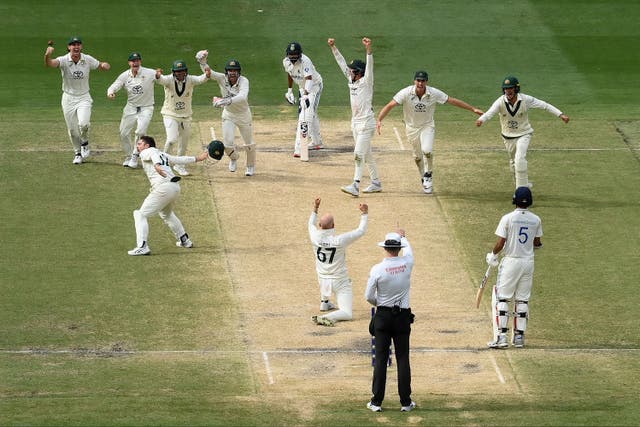 <p>Nathan Lyon took the final wicket as India crumbled in the final session in Melbourne</p>