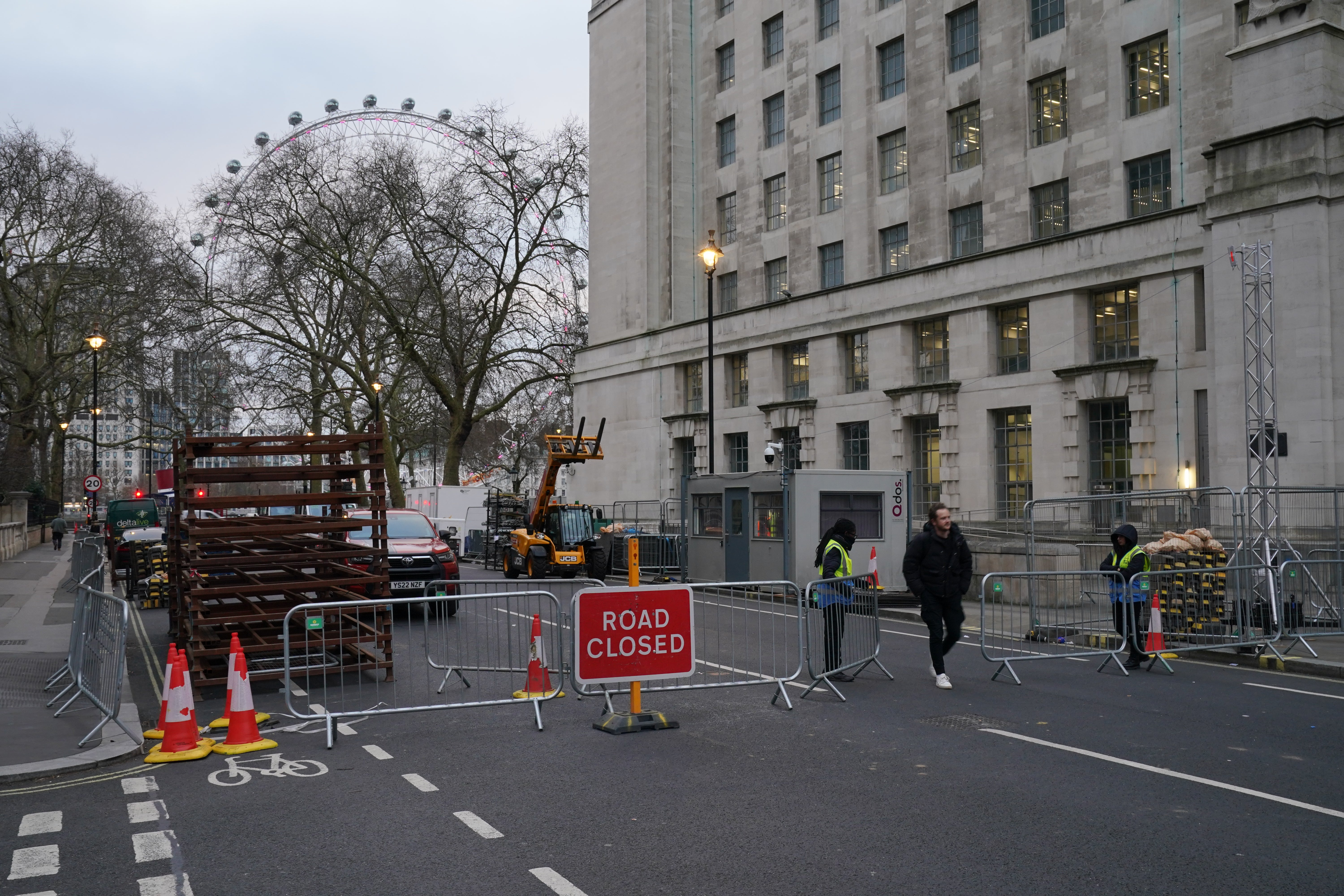 Preparations are under way for the New Year's Eve fireworks display in central London