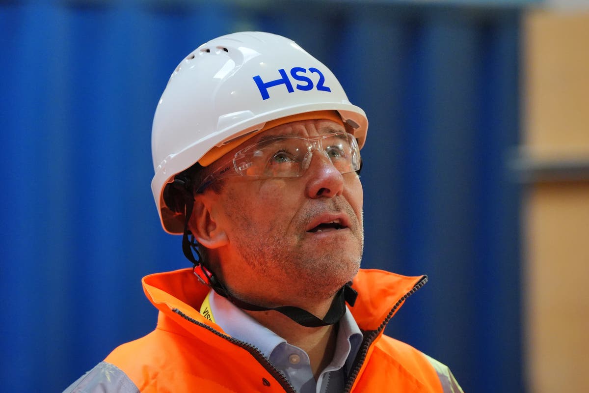 HS2 in ‘very serious situation’, boss says