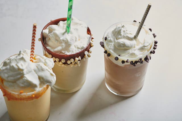 Food-Leftover Eggnog Milkshakes
