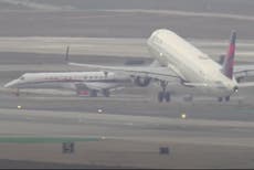 ‘Stop, stop, stop’: Air traffic control intervenes to avoid plane collision at LAX 