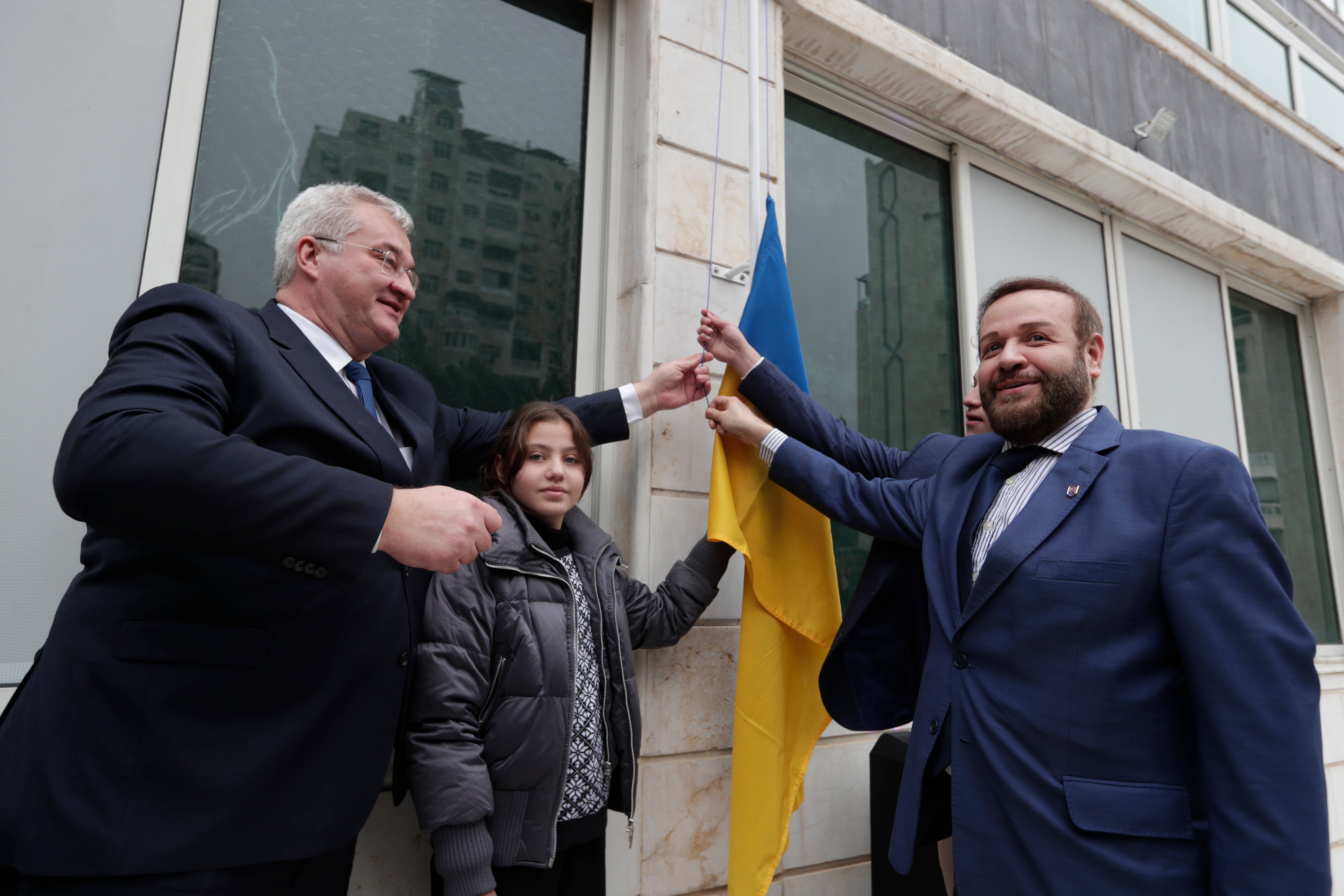 Ukrainian Foreign Minister Andrii Sybiha, left, and his Syrian counterpart Asaad Hassan al-Shibani