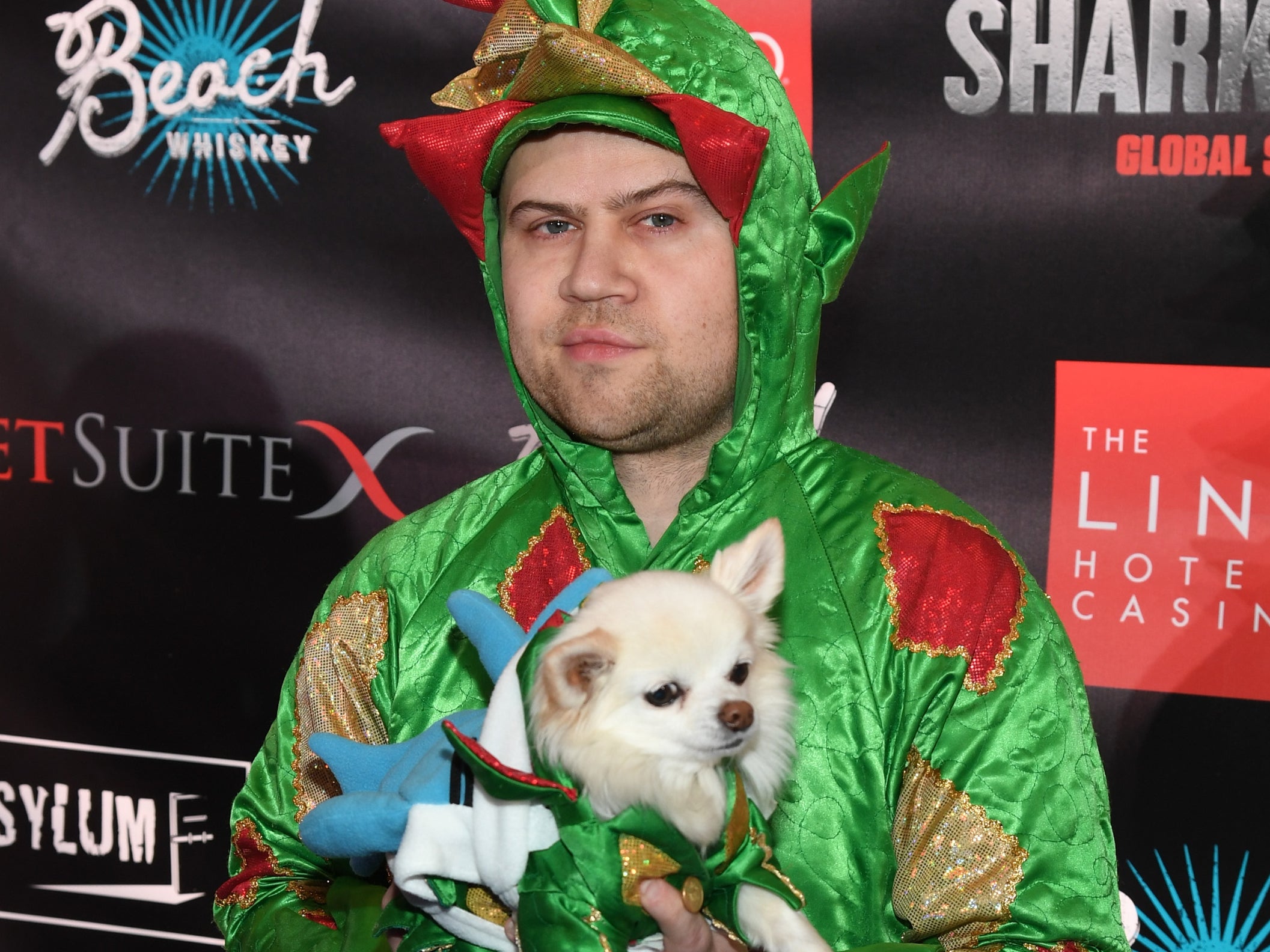 Magician Piff the Magic Dragon with his late dog Mr. Piffles