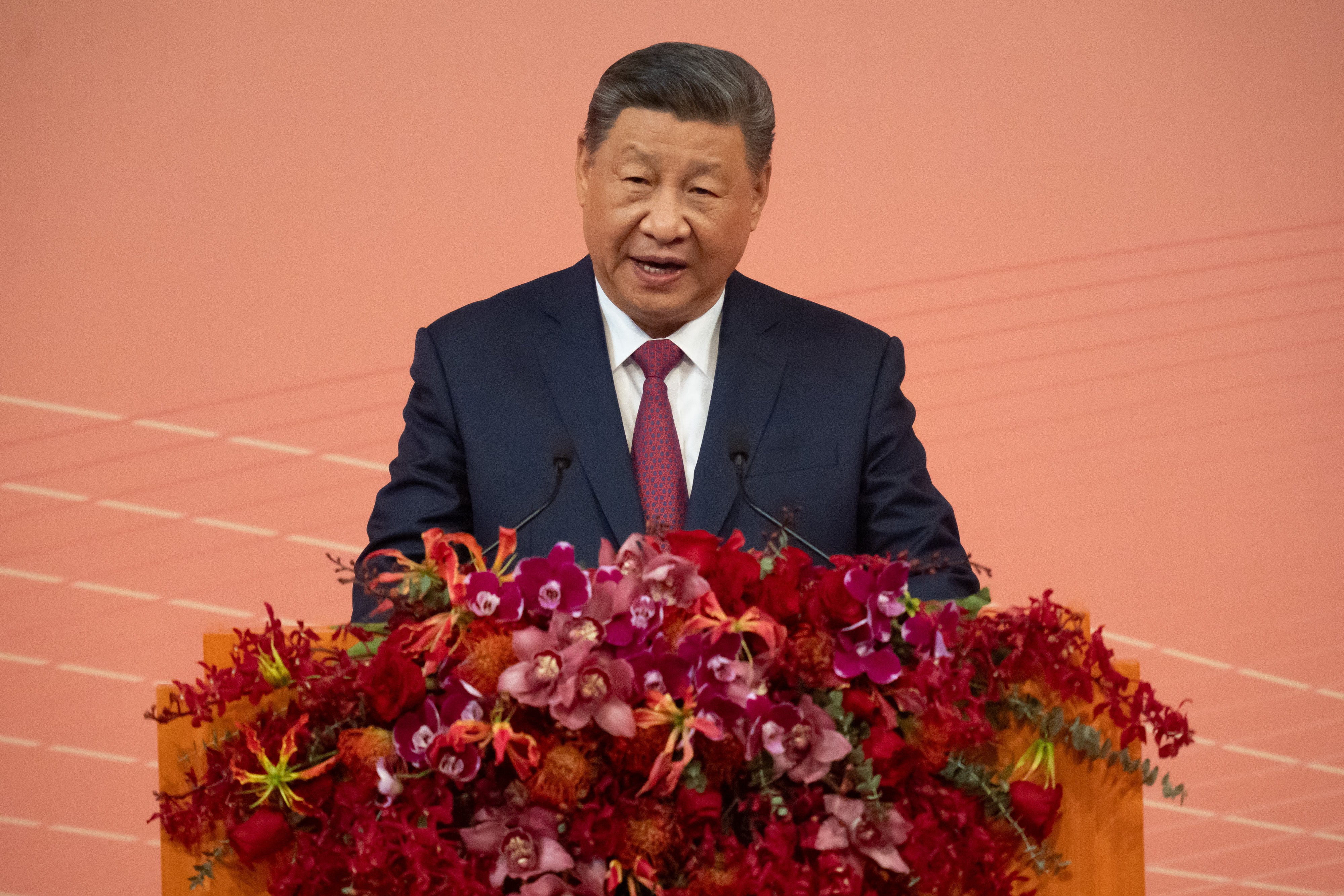 <p>Xi Jinping delivers his speech </p>