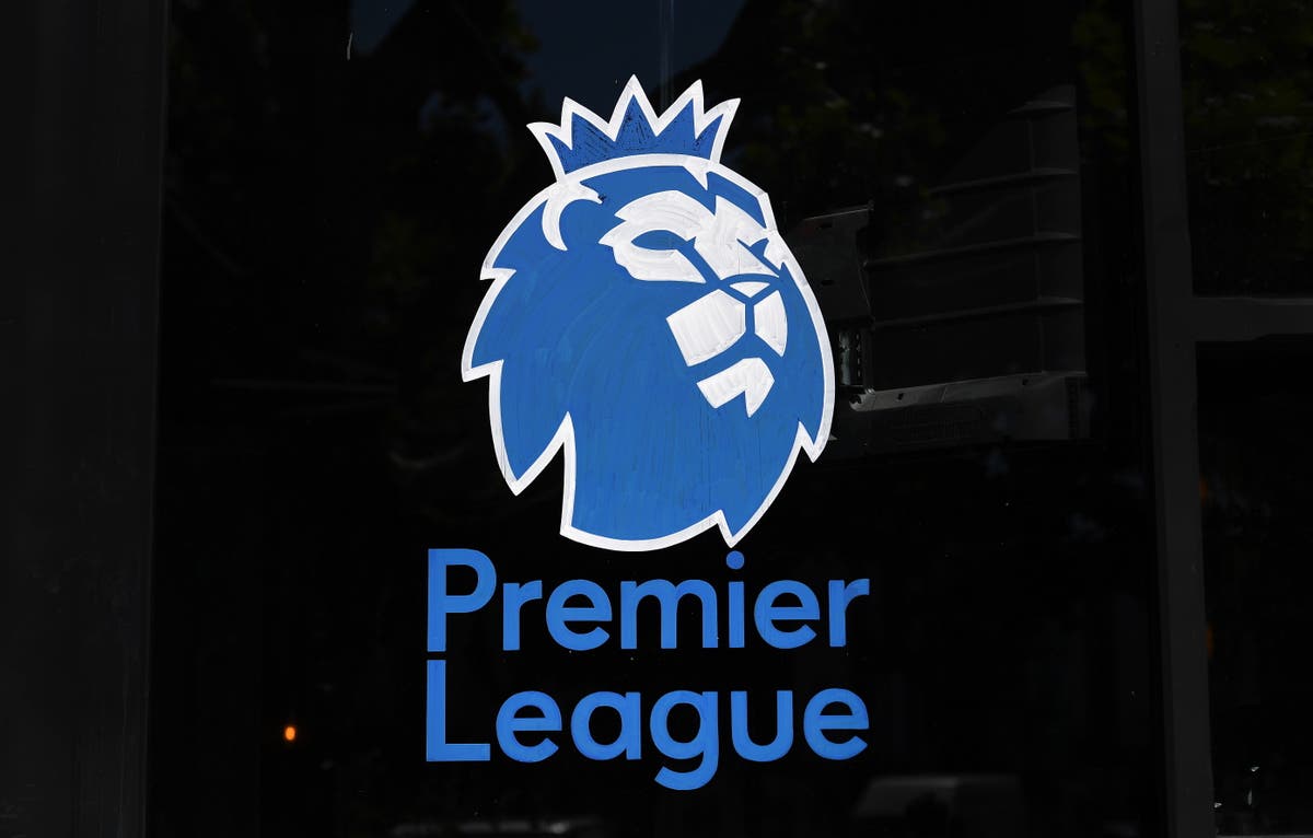 When does the January transfer window close?