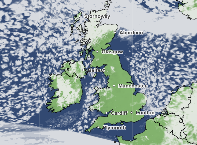 Clear skies are forecast for most parts of the UK at midnight on 3 January, 2025