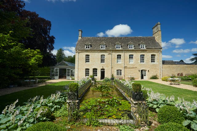 <p>There are plenty of small, independent places to stay in The Cotswolds </p>