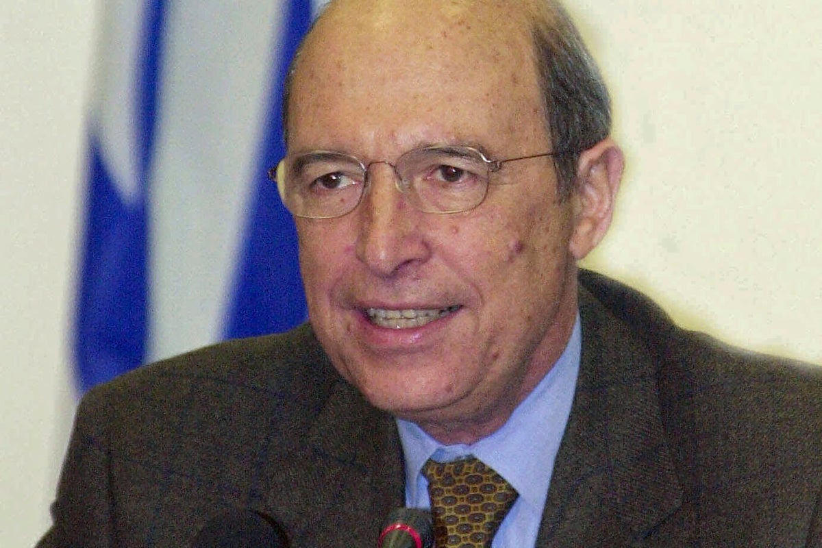 Greece holds state funeral for former PM Costas Simitis