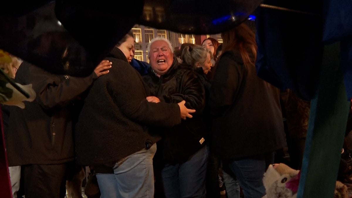 New Orleans mourns victims of New Year’s Eve attack with tearful vigil