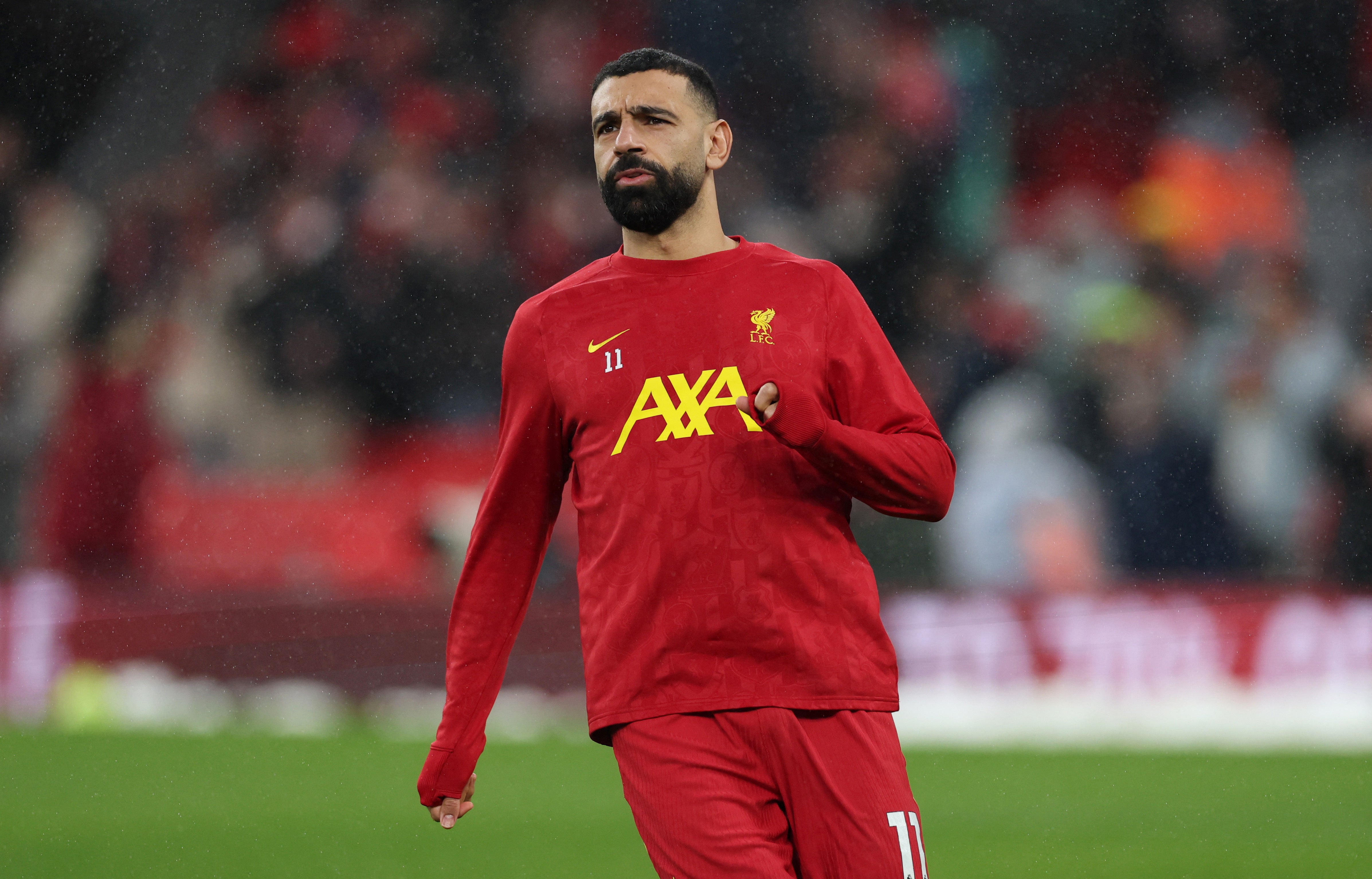 Liverpool vs Manchester United: Premier League Showdown Amid Adverse Weather Conditions