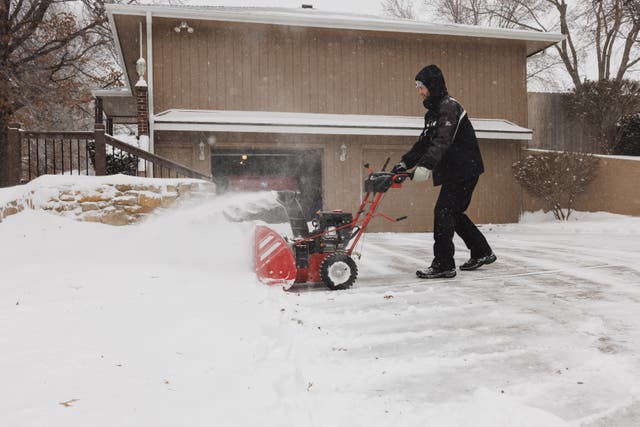 Freeze out! Nearly 70 million expected to face snow, ice and wind as ...