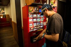 Japan’s vending machines now serve authentic ramen in a can 