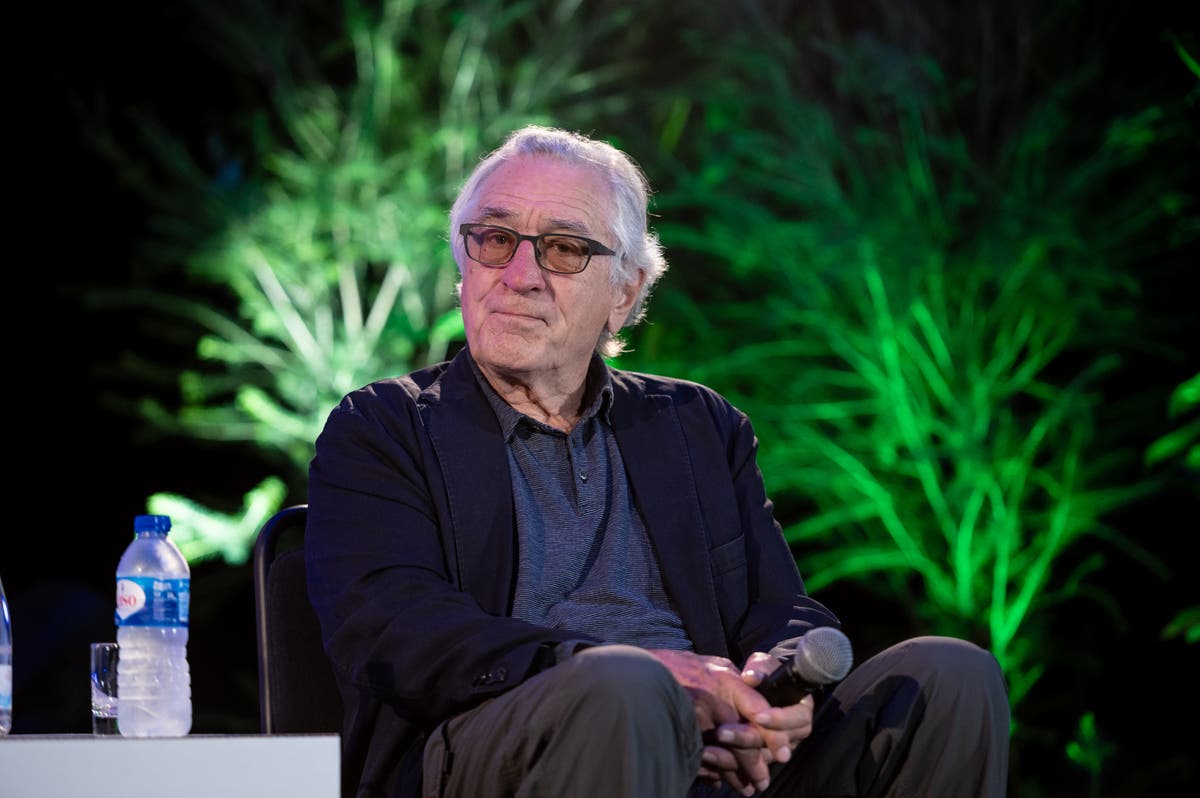 Robert De Niro Reveals He Doesn't Change Diapers, Emphasizes Partner's Role in Parenting