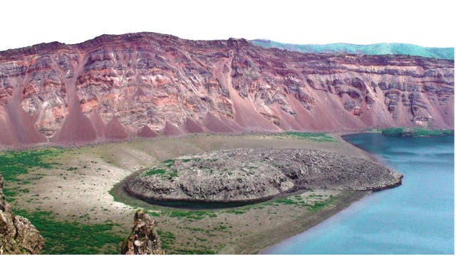 <p>Zavaritskii volcano on Simushir island, Kurils</p>