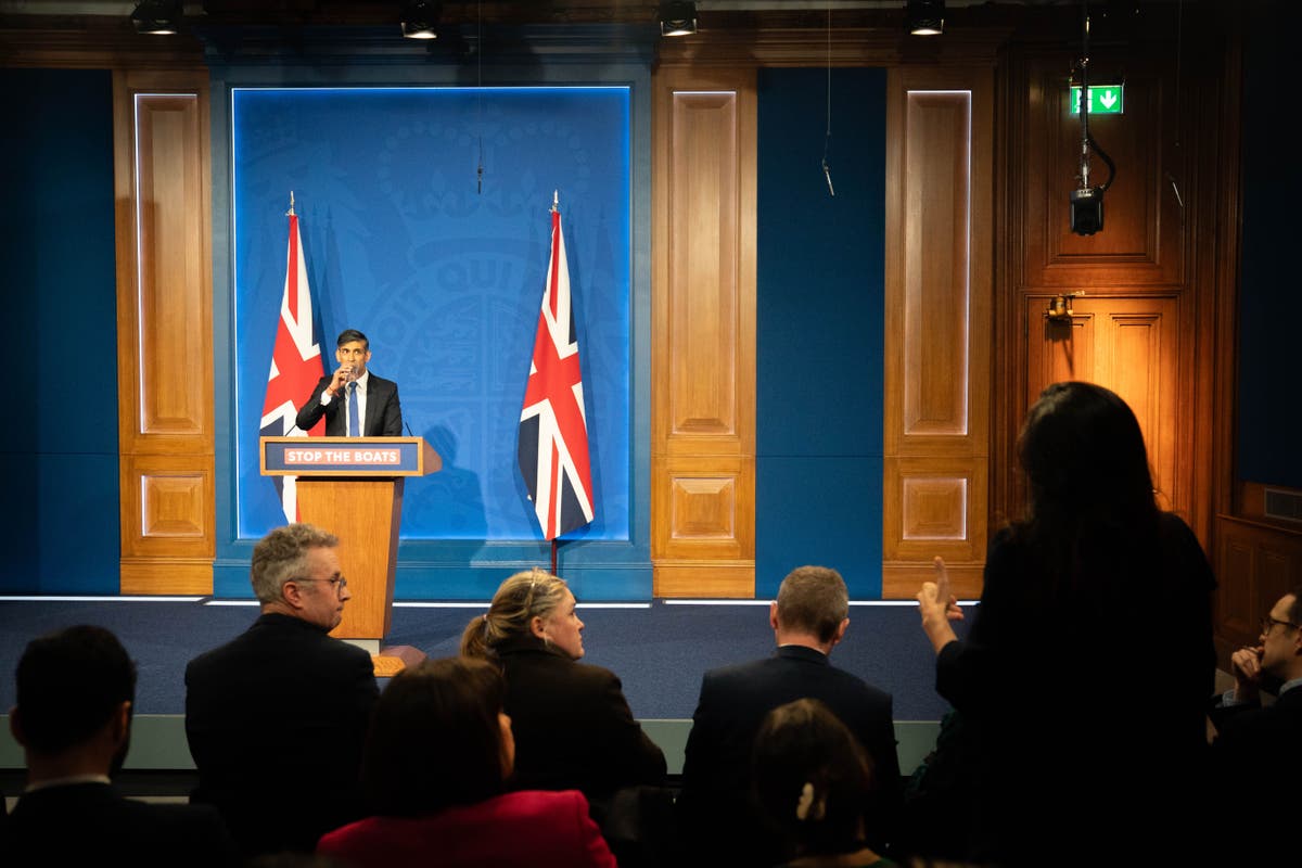 Downing Street briefing room accommodates 80,000 politically neutral people