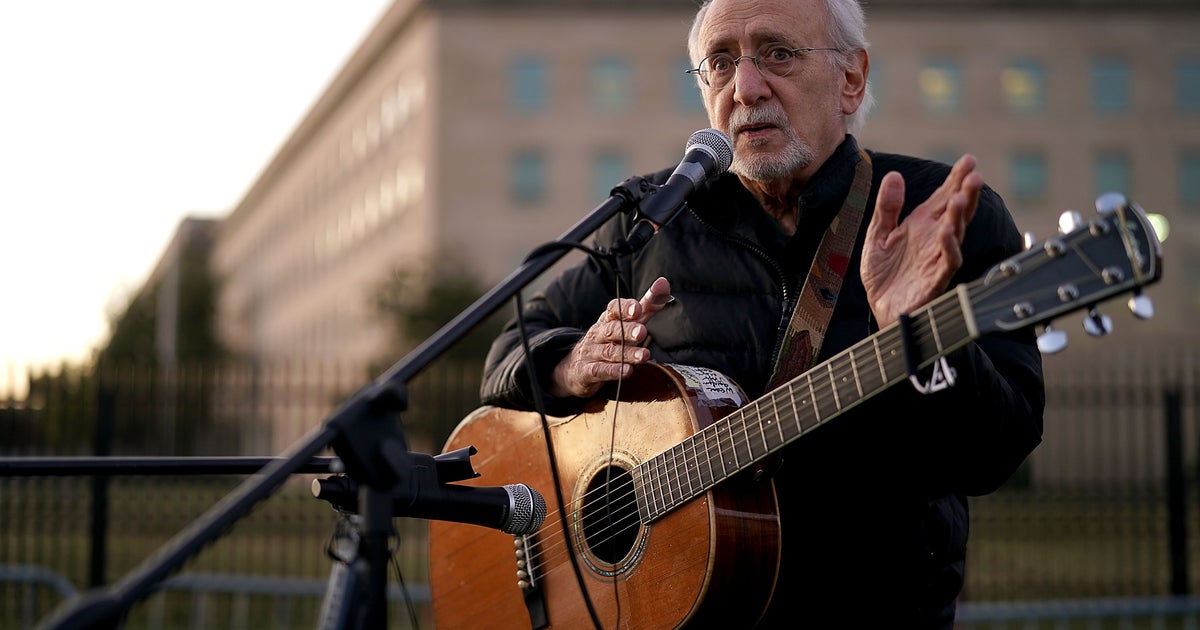 did peter yarrow smoke cigarettes Puff magic dragon | Ad's