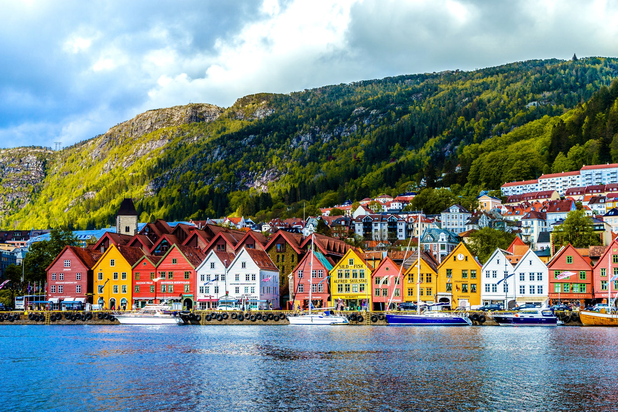 Os passageiros podem acabar com um cruzeiro norueguês de fiordes em Bergen com Viking