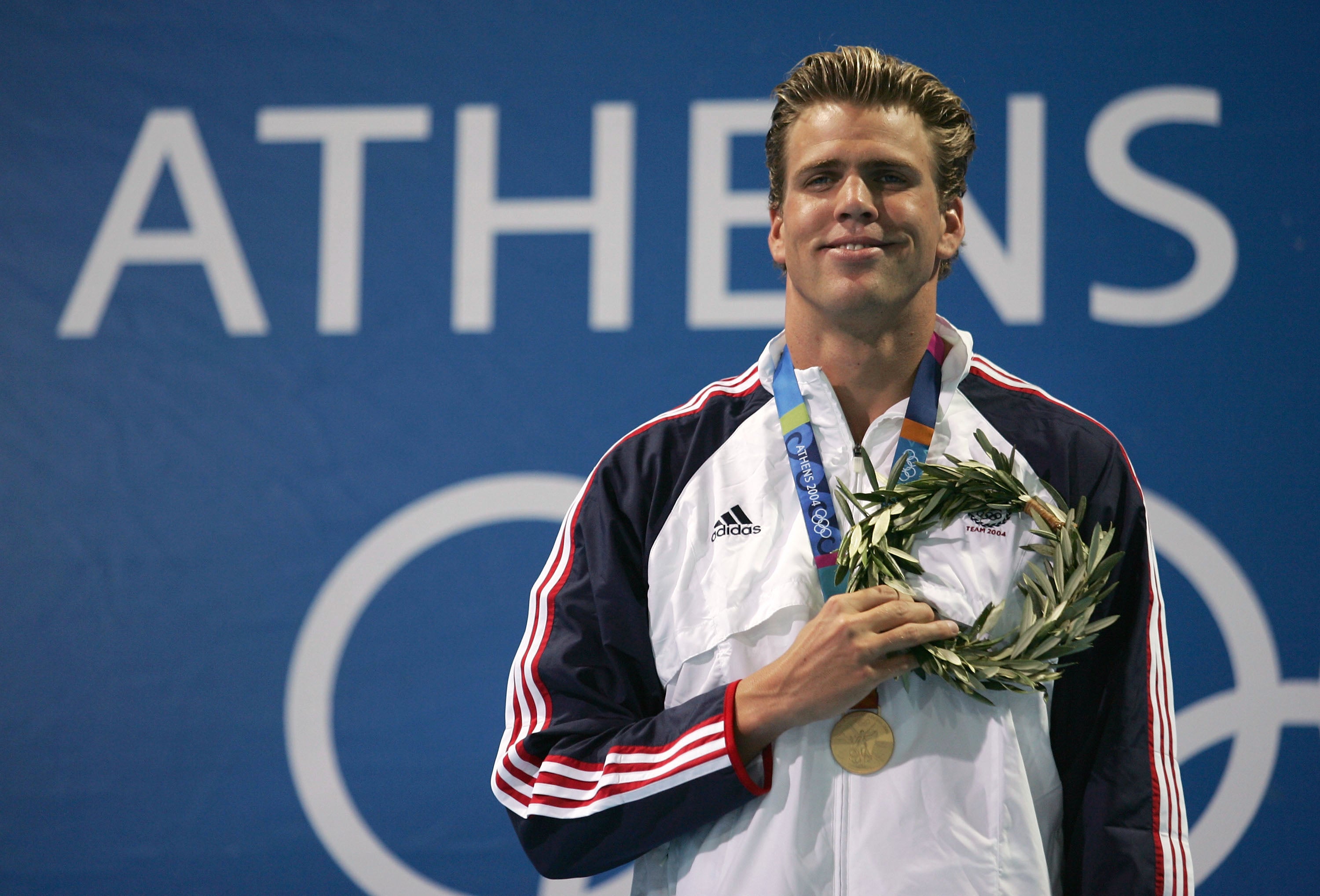 Gary Hall Jr. receiving his gold medal at the 2004 Summer Olympics in Athens