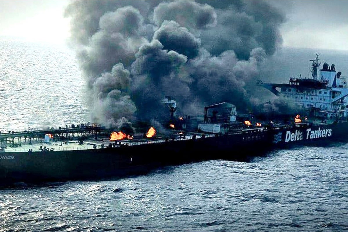Tanker hit by Houthi rebels that threatened a Red Sea oil spill has ...