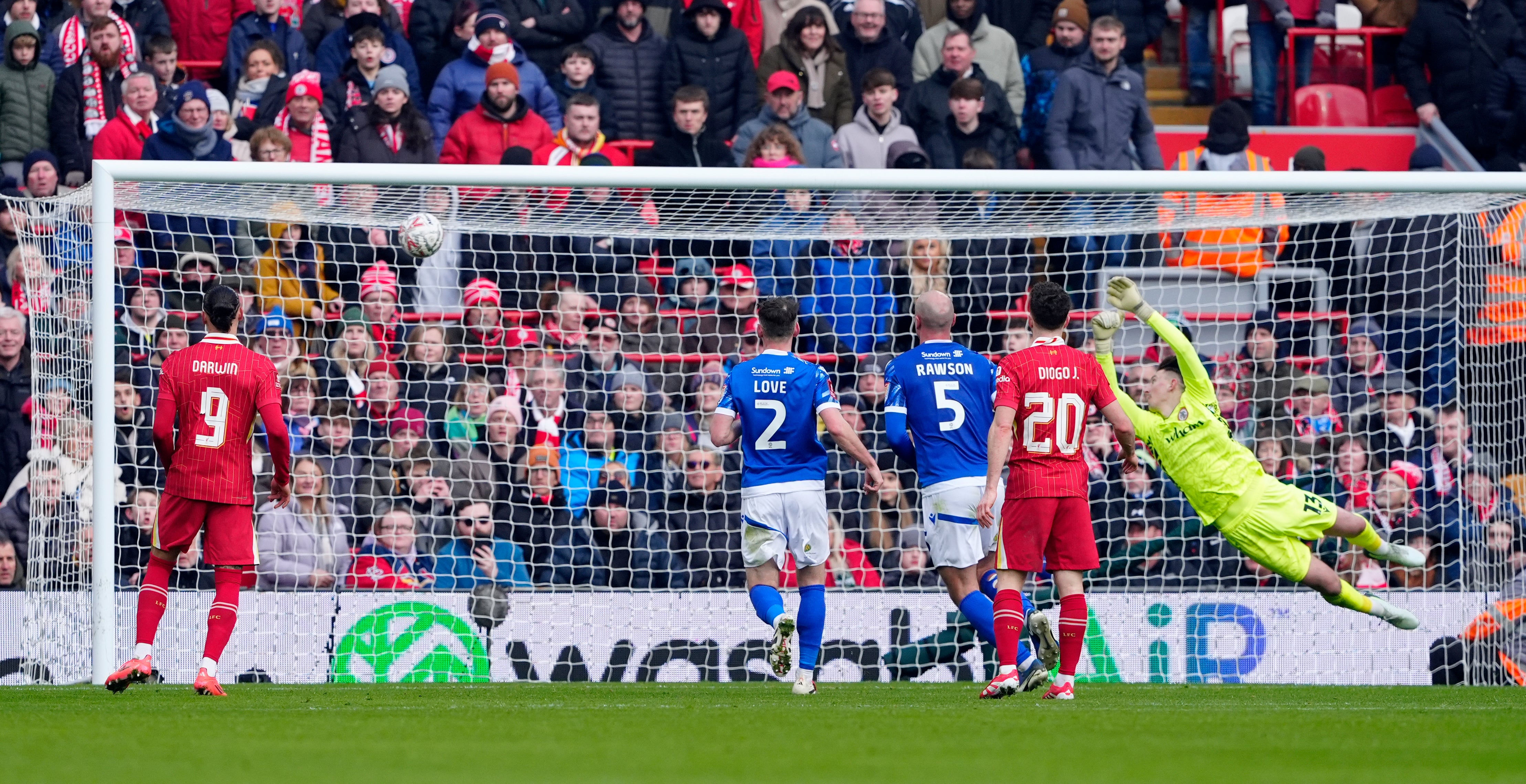 Il gol di Trent Alexander-Arnold è stato troppo bello per Billy Crellin e ha dato al capitano del Liverpool la necessaria fiducia