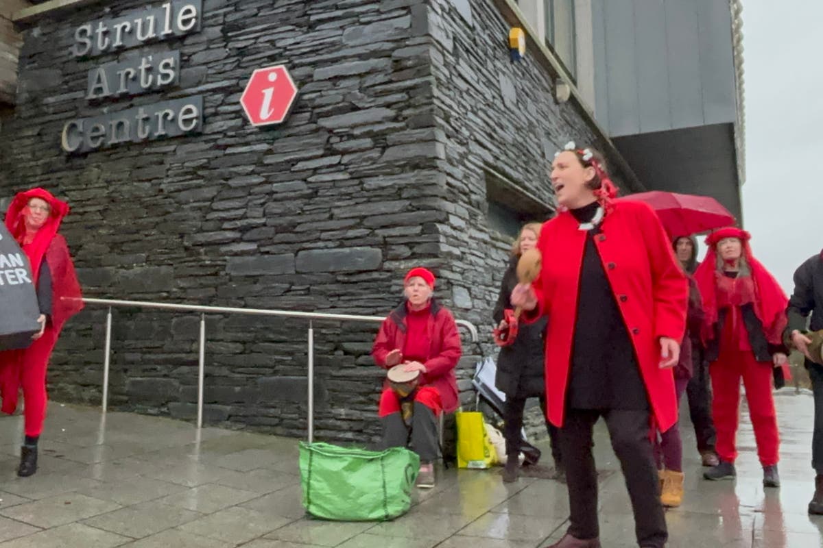 Inquiry on Tyrone Gold Mine Sparks Protests