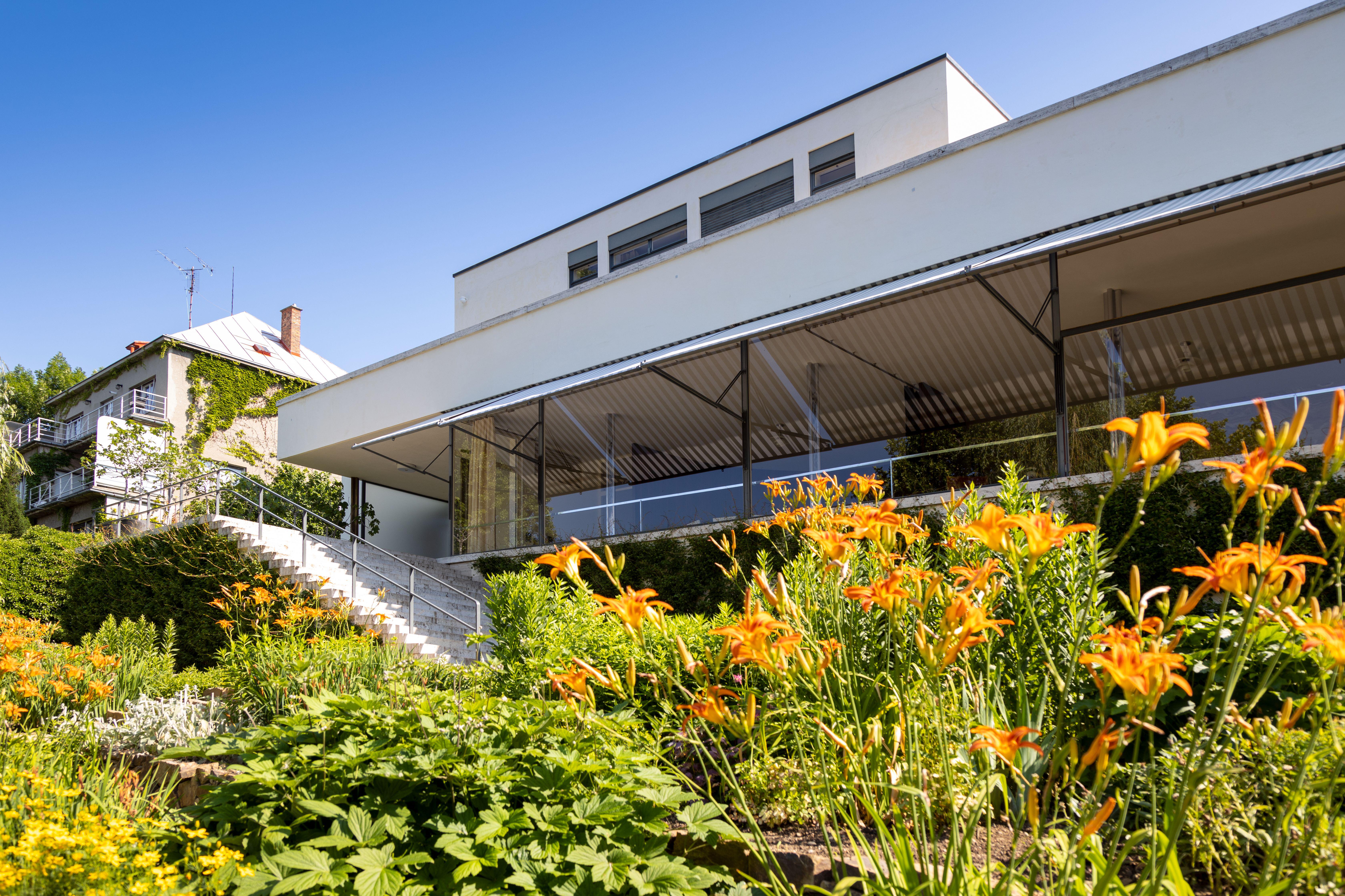 Villa Tugendhat: Uma maravilha arquitetônica na encantadora cidade de Brno