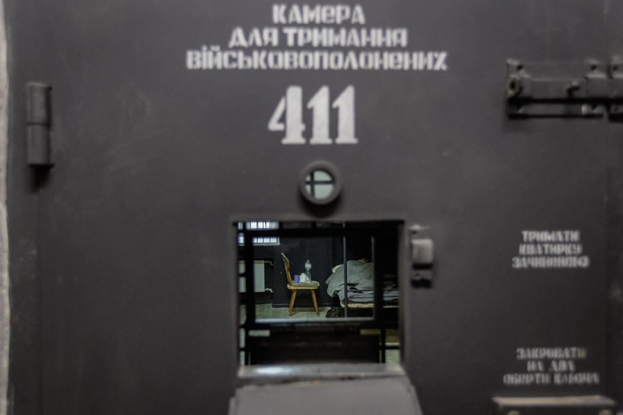 The locker cell where Ukraine has kept the two North Korean men captured in battlefield