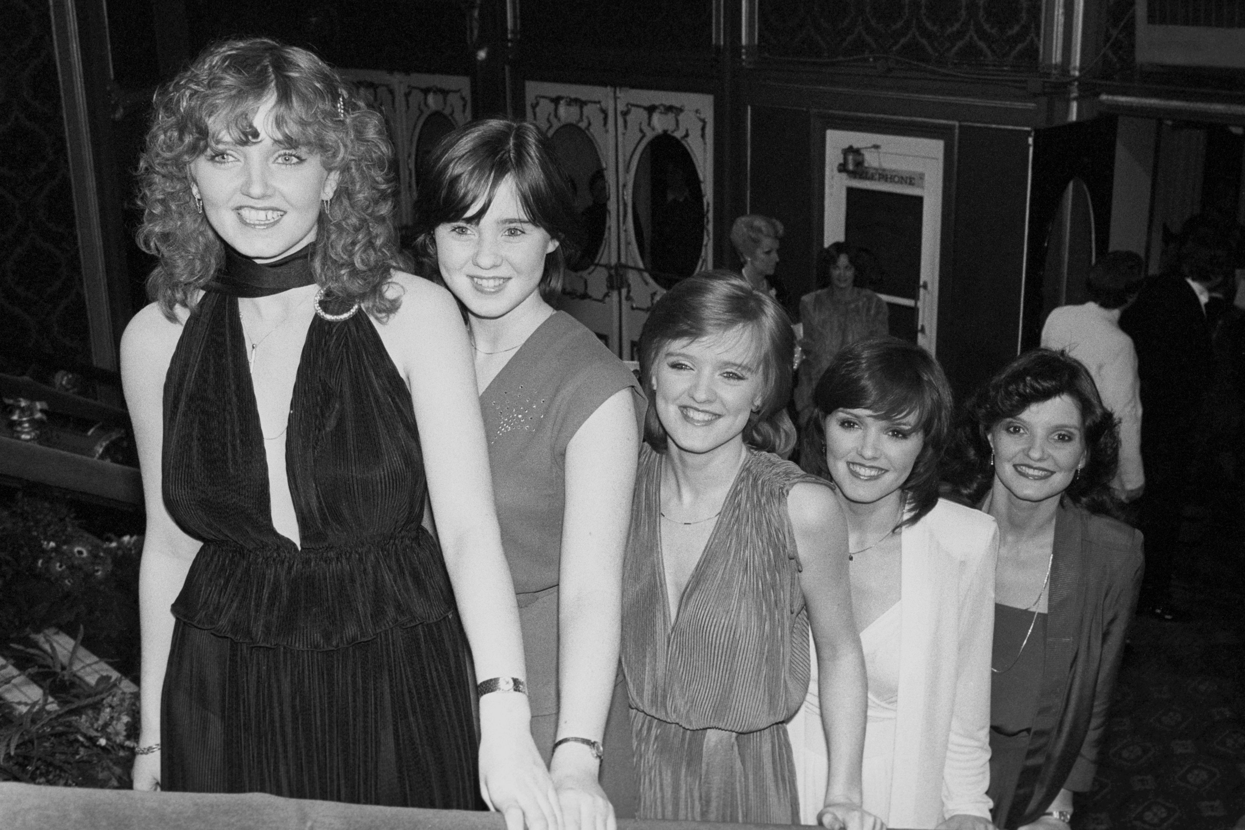 Linda, Coleen, Bernie, Maureen e Anne em 1980